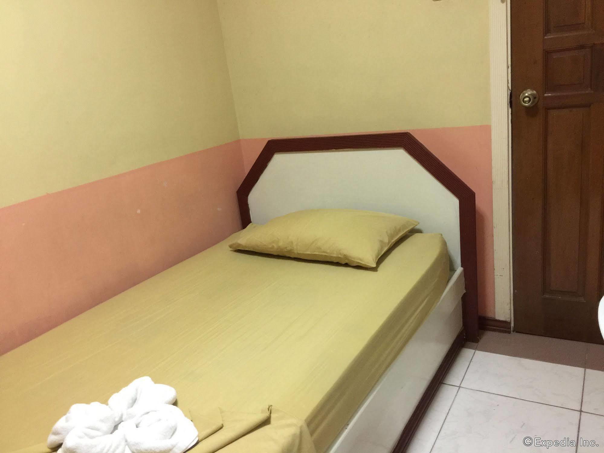 Buen Bella Pension House Tagbilaran Dış mekan fotoğraf